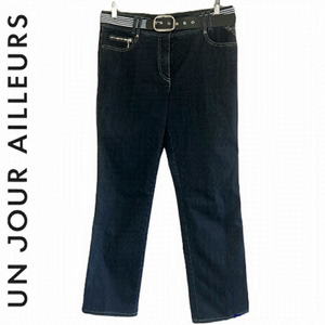 UN Jour Ailleurs Paris Dark Blue Wash Straight Woman’s Jeans Size 40